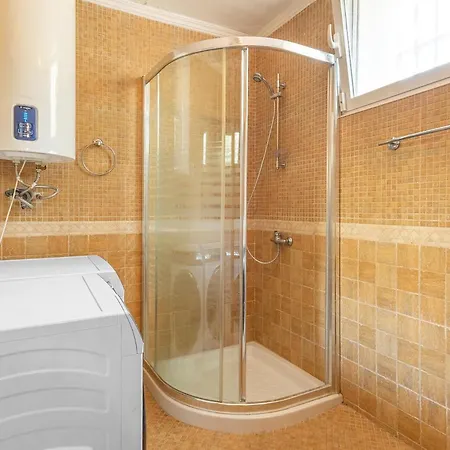 Nyaraló Pet Friendly In *